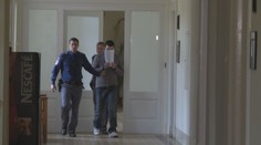 Ujížděl a zranil dva policisty. K lítosti se neměl, tvář skrýval