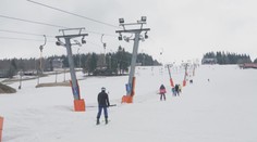 Poslední lyžování v Česku: Před pomlázkou dali sportu přednost stovky lidí