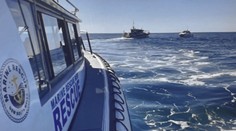 Úraz, který se nevidí. Rybáře plácla velryba ocasem a vážně ho zranila