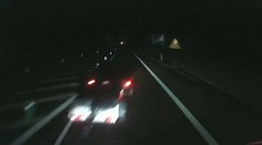 VIDEO: Hazardér s vozíkem. Řidič mercedesu převedl šílený manévr