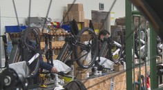 Cyklisté mají problém sehnat kolo. Prodejci hlásí rekordní zájem