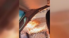 Obyčejní Ukrajinci bojují proti tankům. Žena po jednom z auta hodila molotova
