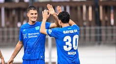 Schick přispěl gólem k postupu v DFB-Pokalu. Zápas přerušilo krupobití