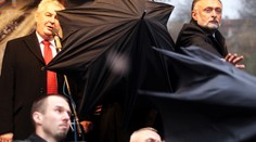 Prezident Zeman hledá kvalitní tým bodyguardů