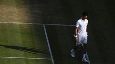 Co je s Djokovičem? Kvůli zranění nejspíš vynechá US Open!