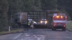 Nehody motorkářů: Jeden přeletěl svodidla, další narazil do kamionu