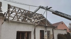 Na Hodonínsku vybuchl rodinný dům, jeden člověk skončil v nemocnici