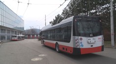 V Brně si skládají vlastní trolejbusy. Ušetří díky tomu desítky milionů