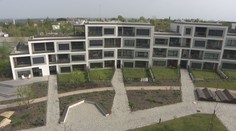 Ceny vlastního bydlení znovu porostou. Je to proto, že se nestaví, říká ekonom