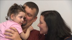 Natálka má dětskou obrnu, epilepsii a špatný zrak. Rodině pomáhá Dobrý anděl