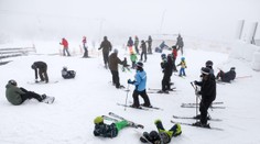 Krušnými horami se hnala vichřice. Na Fichtelbergu létaly sáňky vzduchem