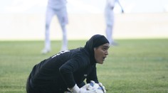 Je to muž, nebo žena? Jordánsko chce prošetřit pohlaví brankářky Íránu