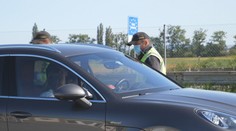 Okolní státy mají různé podmínky pro vstup do země. Je třeba sjednocení, tvrdí Vojtěch