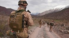 Českým vojákům hrozí doživotí. Měli utýrat afghánského zajatce
