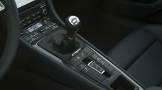 Porsche připravuje další auto pro nadšené řidiče. Bude mít manuál
