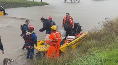 Extrémní záplavy v Austrálii. Situace se ještě zhorší, dva lidé už zemřeli