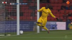 Školácká chyba brankáře! Minul malou domů a málem potopil svůj tým