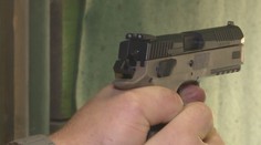 Student střední školy v Mostě měl vyhrožovat střelbou. Zadrželi ho policisté