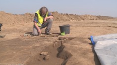 Při stavbě dálnice narazili dělníci na několik archeologických nálezů