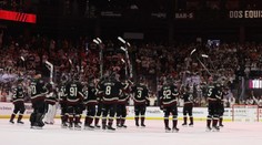 Arizona se loučila s NHL. Dojatí fanoušci vytrvale čekali na suvenýry