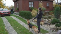 Strážníci v Ostravě kontrolují chatové oblasti. Odvezte vše cenné, radí majitelům