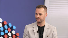 Půjčka na investici je jako gambling, říká investor. Kryptoměnám příliš nevěří