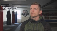 Obscénní gesto naštvalo Dvořáka: Ať si založí OnlyFans, radí MMA zápasníkovi