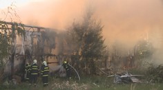 Sklad ve Zlíně pohltily plameny! Obří škoda, dým vyděsil město