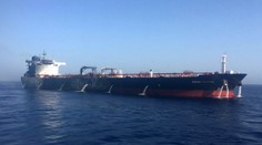 Írán zadržel britský ropný tanker, druhý jen varoval a propustil