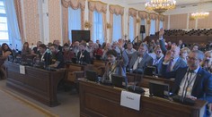 Stát ještě nemá přiznání majetku všech politiků. Přibijte mě na kříž, říká Berkovec