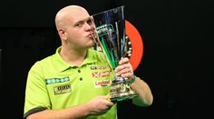 "Mighty Mike" uzavřel hattrick! Van Gerwen znovu ovládl Masters