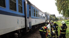 V Táboře srazil vlak muže! Přišel o část nohy, v nemocnici bojuje o život