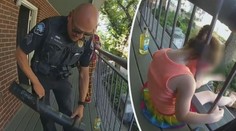 Holčičce uvízla hlava v zábradlí. Policisté k jejímu osvobození použili beranidlo