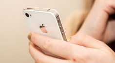Žena si přišla na pořádný balík. Starý iPhone prodala za téměř 1,5 milionu