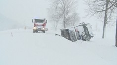 Sníh v několika evropských zemích způsoboval problémy na silnicích