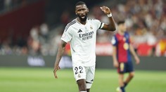 Další rána pro Real Madrid. Rüdiger si do konce sezóny nezahraje