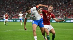 Devět změn v sestavě a držák Souček. Remízu v Maďarsku zachraňoval Jurečka