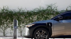 Dojezd 1200 km a nabíjení za 10 minut. Trh brzy změní nové baterie do elektromobilů