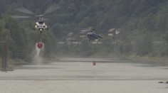 Spása z nebes. Piloti s bambi vaky se nezastaví od úsvitu do soumraku