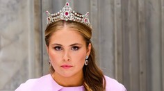 Následnici trůnu odvezli do nemocnice. Musela podstoupit operaci