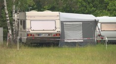 Lidé si oblíbili dovolené v karavanech. Za kurz v autoškole si ale připlatí