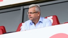 Tvrdík po debatě s odborníky změnil názor, Slavia kamerový systém nespustí