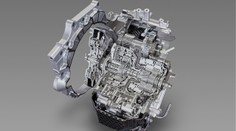 Toyota zavádí rekordní desetistupňovou převodovku i nové hybridy