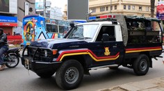 Hrůzný nález keňské policie. Muž měl v batohu svou rozřezanou manželku