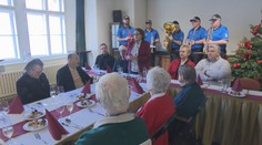 V Česku žijí tisíce seniorů, kteří zůstali na Štědrý den sami