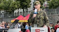 NATO Česku zajistilo 30 let prosperity, konflikt se ale nedá vyloučit, varuje Řehka