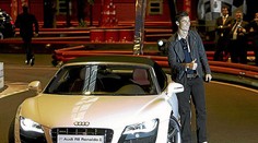 GALERIE: Cristiano Ronaldo - miluje gel na vlasy a auta