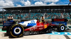 Piloti Ferrari půjdou na kobereček. V Maranellu musí zažehnat krizi