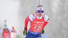 Životní výkon biatlonisty Horniga. S nulou na střelnici útočil na stupně vítězů