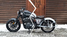 V Praze vznikl unikát: Harleye vrátili do 20. let minulého století
